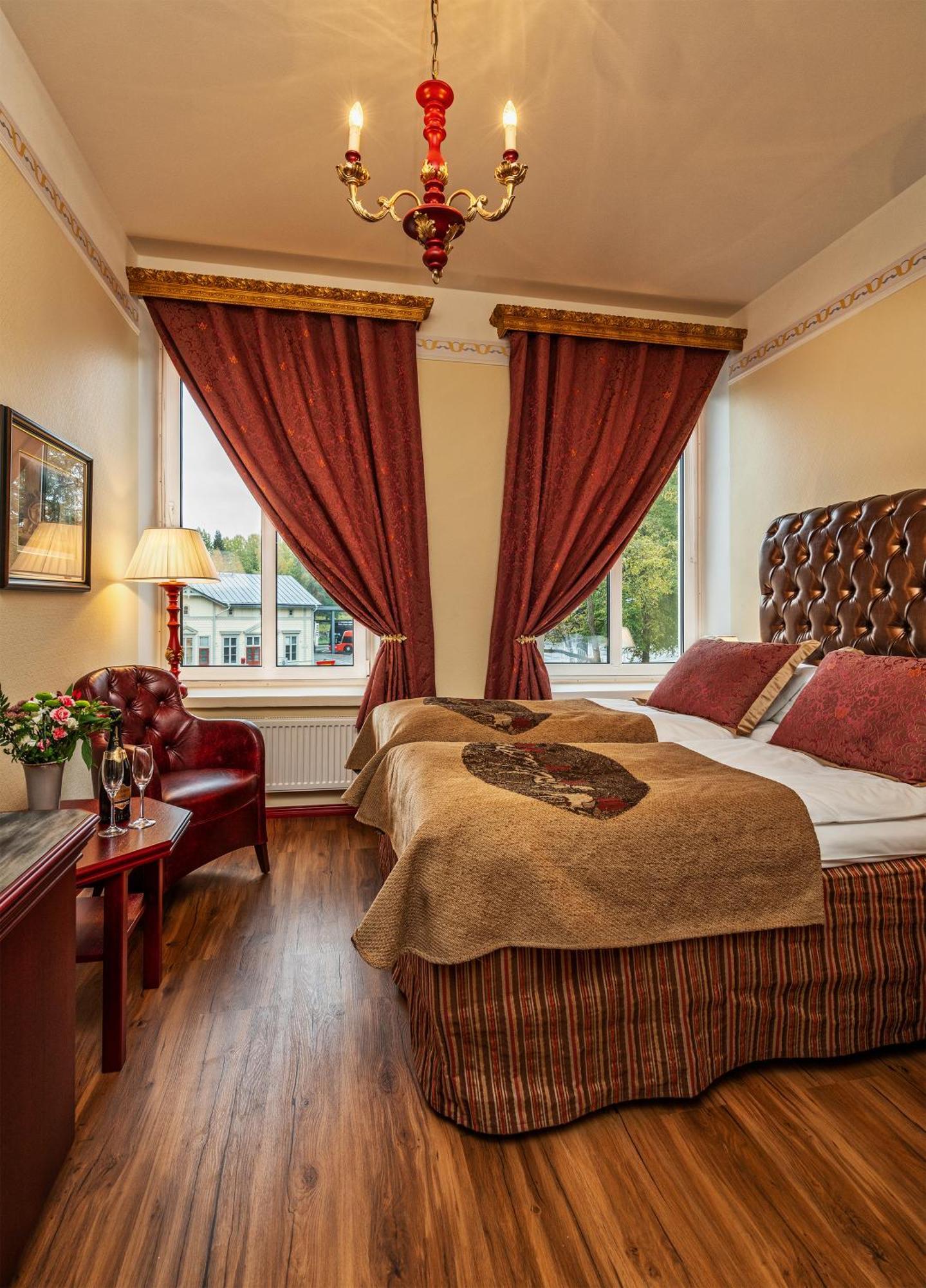 Hotel Astor Βάασα Εξωτερικό φωτογραφία