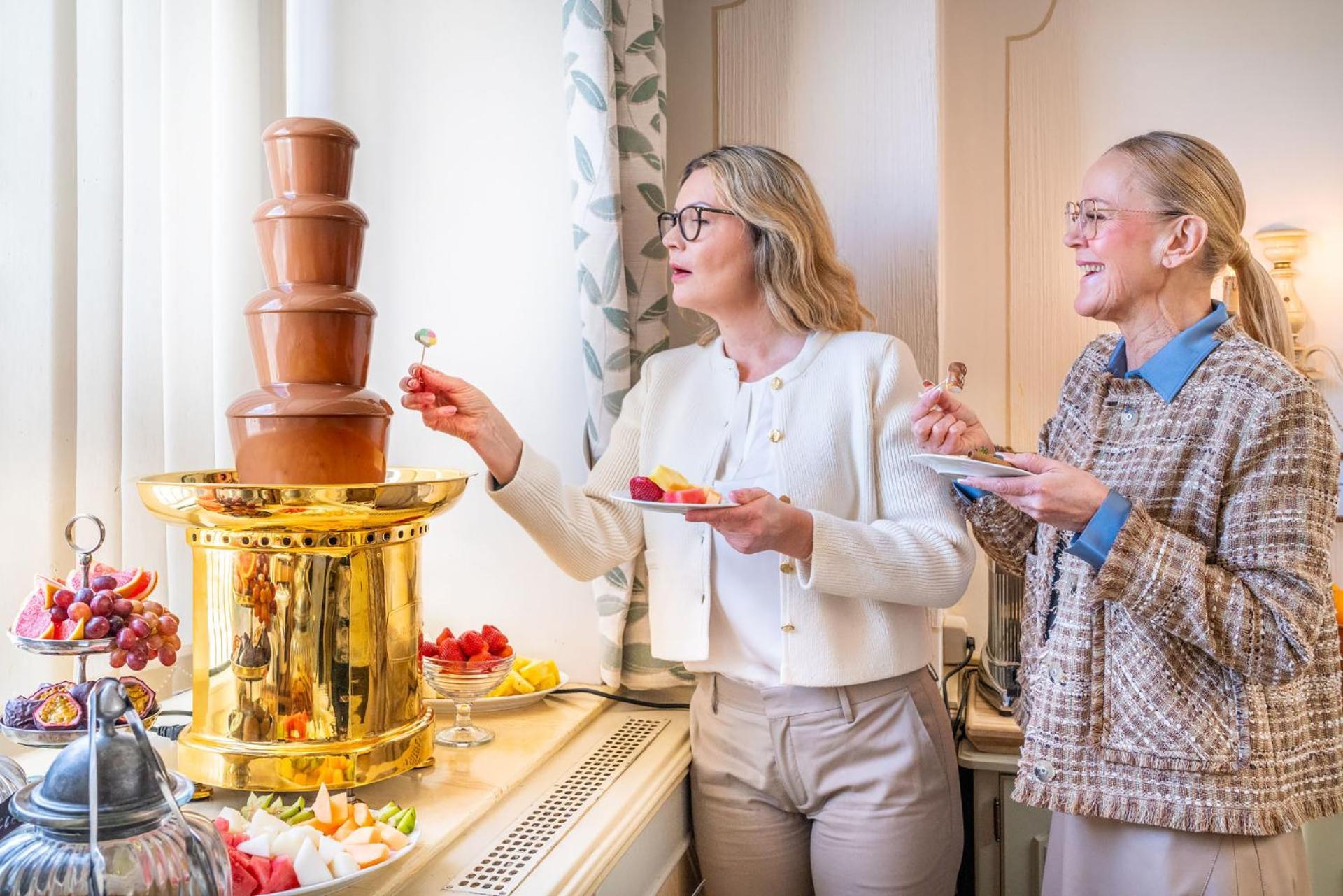 Hotel Astor Βάασα Εξωτερικό φωτογραφία